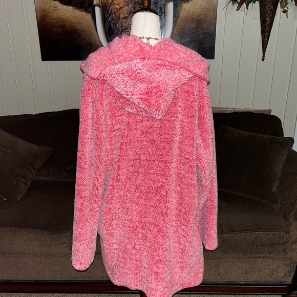 “Jasmine & Ginger” Size Large Plush Pink Robe - Picture 8 of 11